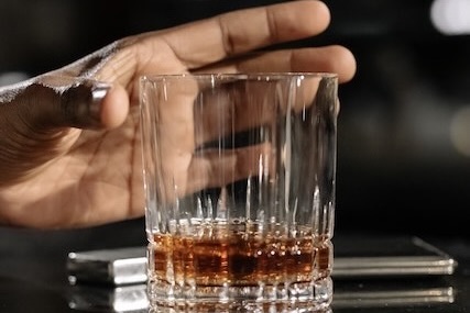 アルコール依存症とその恐ろしさ
