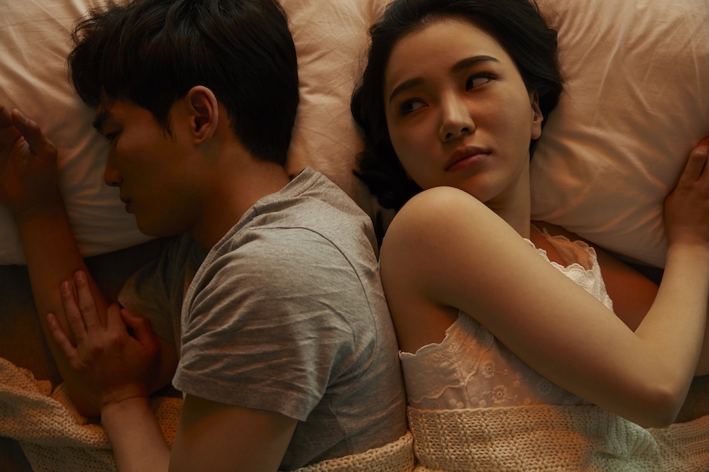 夫と肉体関係を持った風俗嬢が許せない!不倫慰謝料請求はできる?