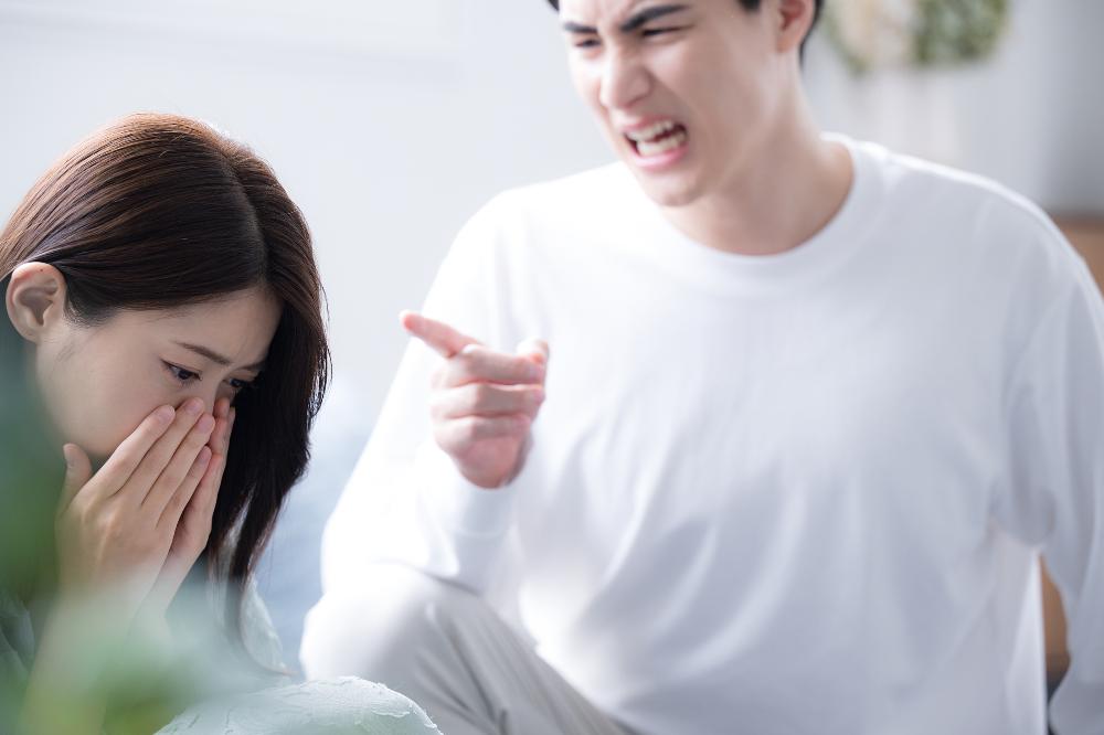 【アスペルガーの相手と離婚したい】 カサンドラ症候群に悩んで離婚するには？問題点を解説
