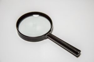 接触禁止の誓約条項に違反したという事実を示す証拠が必要
