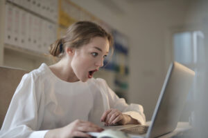 不倫で婚姻関係が破綻したが未離婚の場合が最も高額の慰謝料が認められる傾向がある